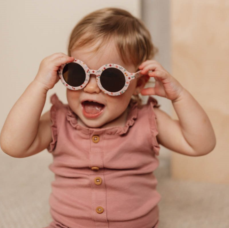 Little Dutch Zonnebril - Rond - Roze - Met Bloemenprint - Voor Kinderen 6 Little Dutch Zonnebril - Rond - Roze - Met Bloemenprint - Voor Kinderen - Afbeelding 6